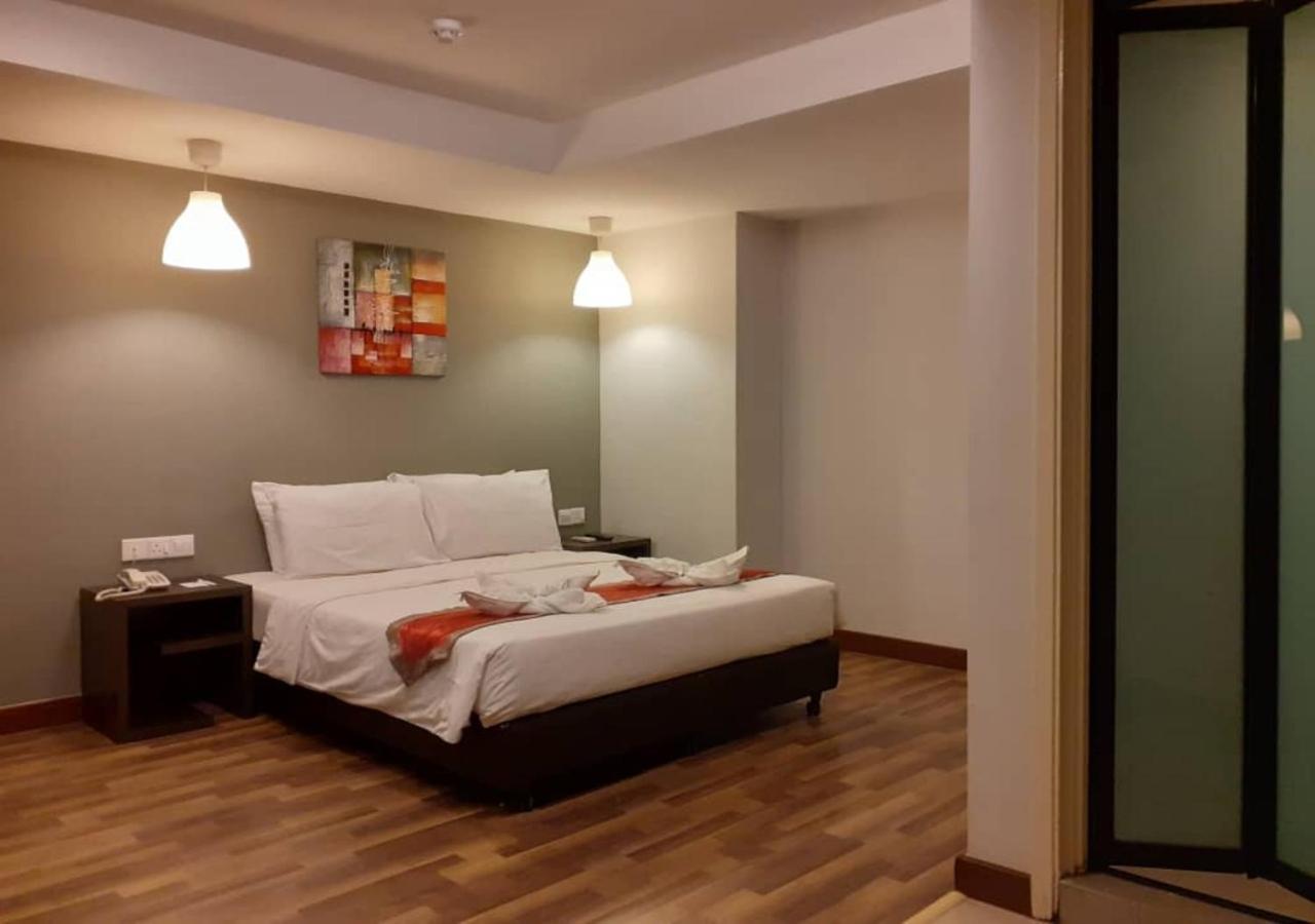 Katel Kuala Lumpur Formally Known As K Hotel Exterior photo